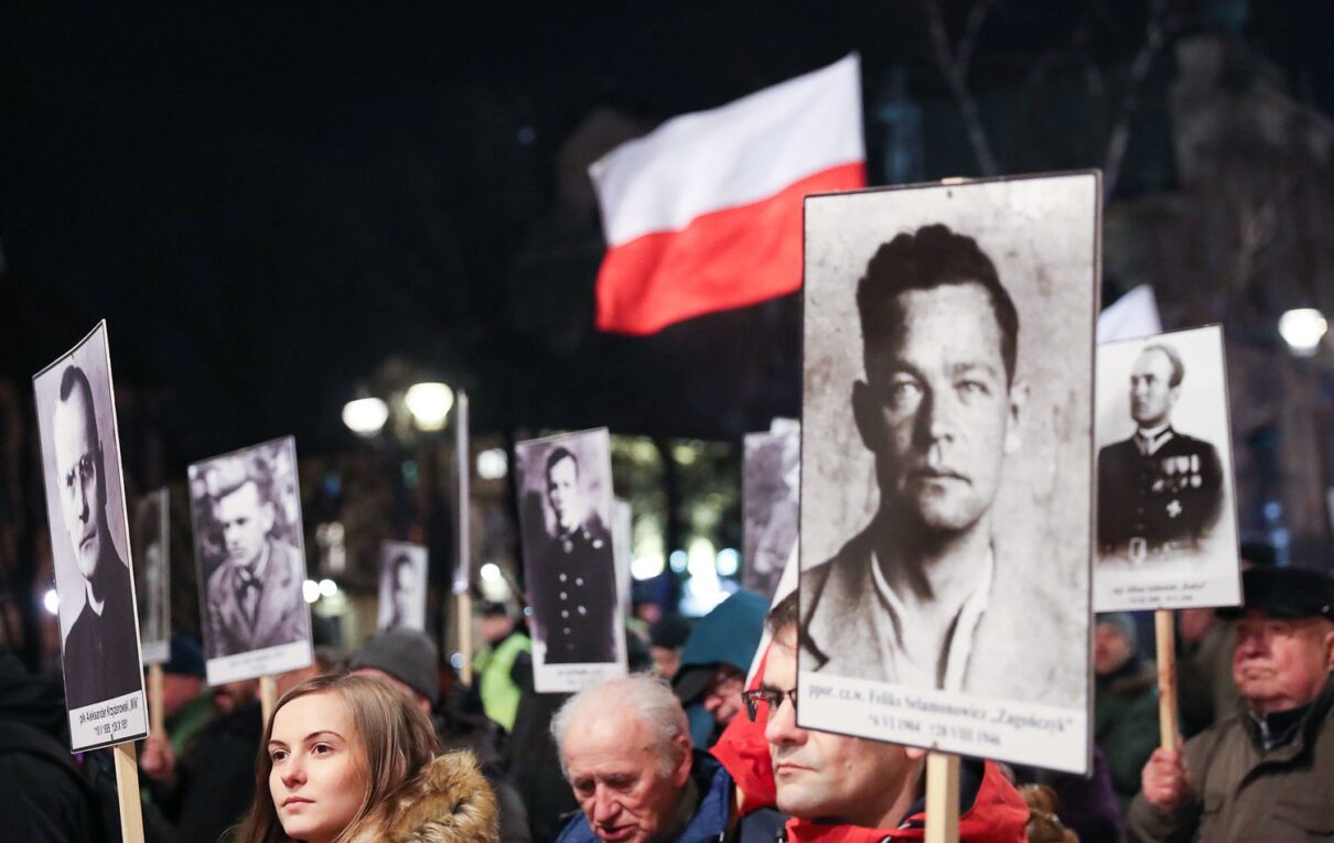 1 marca – Narodowy Dzień Pamięci „Żołnierzy Wyklętych”.